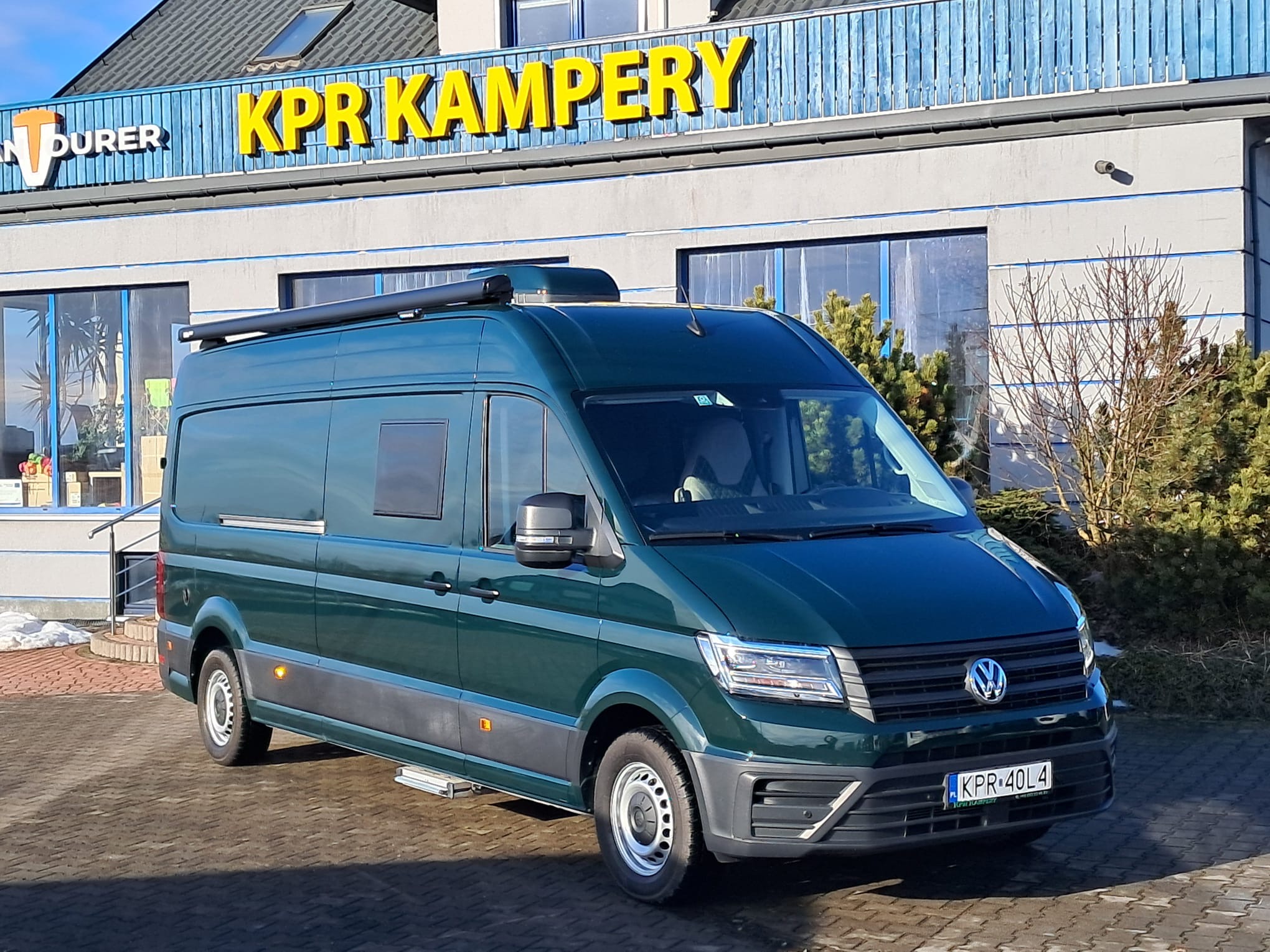 '25 VW Crafter — Łóżko 190×200, Automat, 4 osobowy